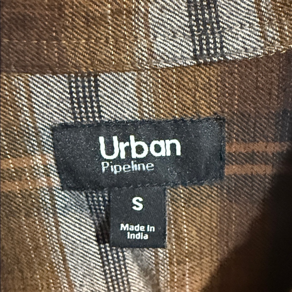 Urban Pipeline Brown Plaid Button Down Shirt - Picture 2 of 4
